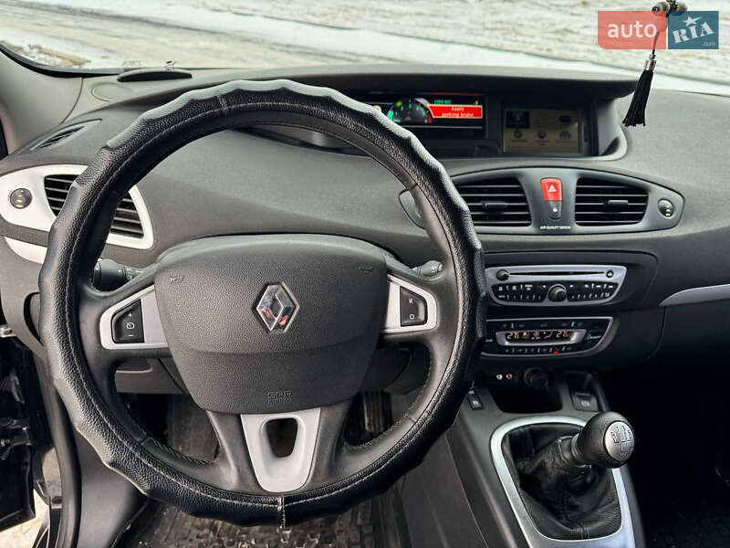 Минивэн Renault Grand Scenic 2011 в Черкассах