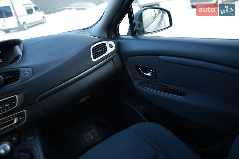 Мінівен Renault Grand Scenic 2010 в Житомирі фото 24 Мінівен Renault Grand Scenic 2010 в Житомирі