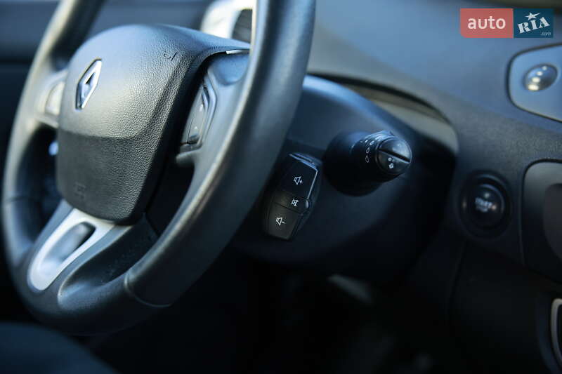 Мінівен Renault Grand Scenic 2010 в Житомирі фото 44 Мінівен Renault Grand Scenic 2010 в Житомирі