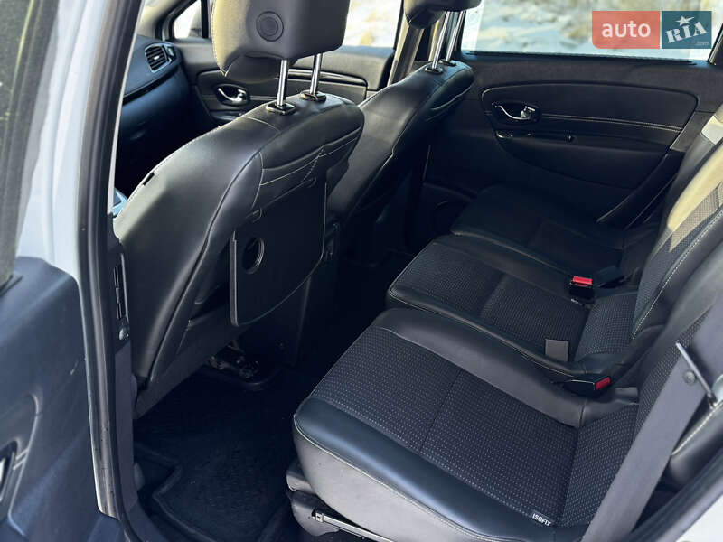 Мінівен Renault Grand Scenic 2016 в Рівному фото 22 Мінівен Renault Grand Scenic 2016 в Рівному