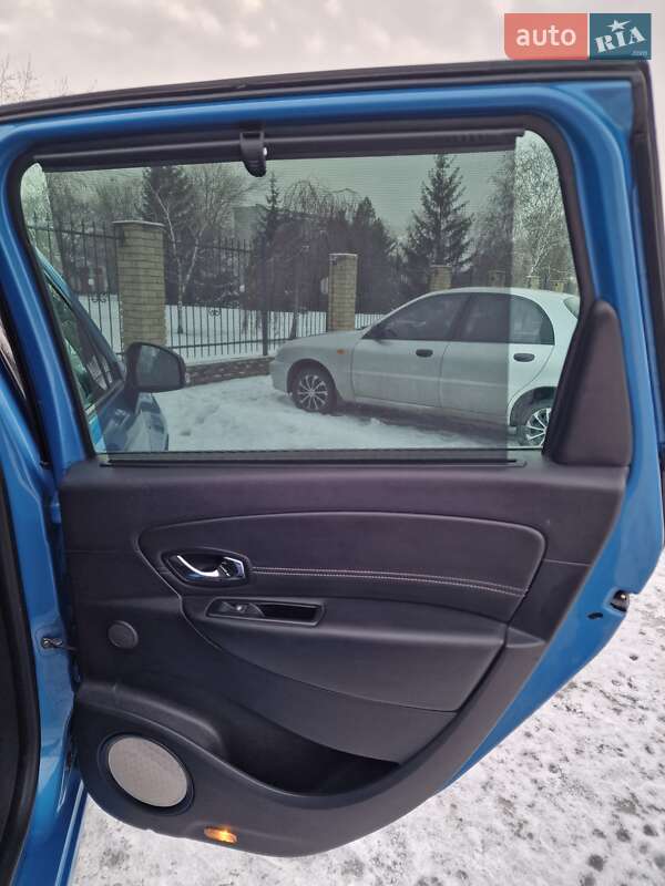 Мінівен Renault Grand Scenic 2014 в Дніпрі фото 31 Мінівен Renault Grand Scenic 2014 в Дніпрі