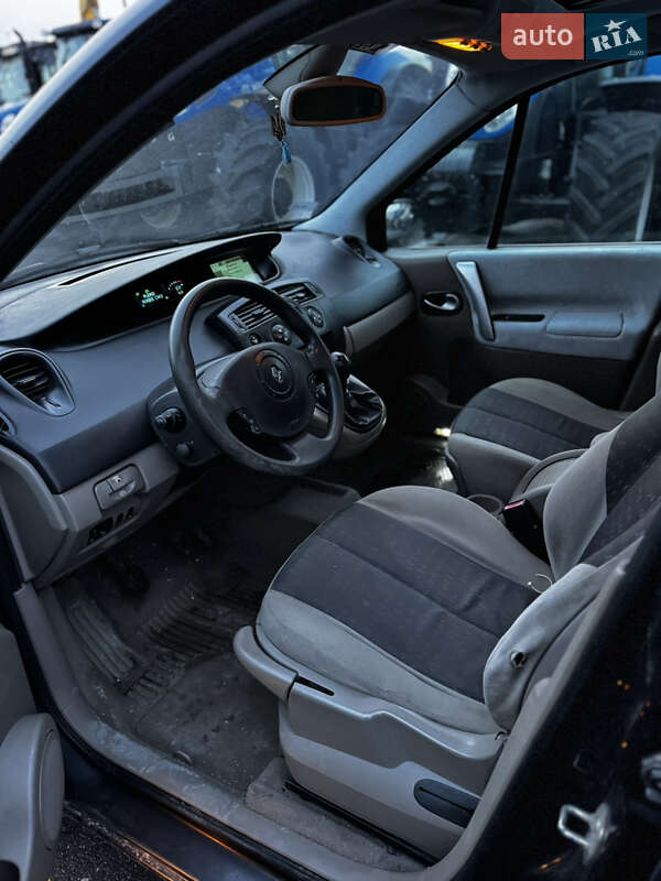 Мінівен Renault Grand Scenic 2005 в Кривому Розі