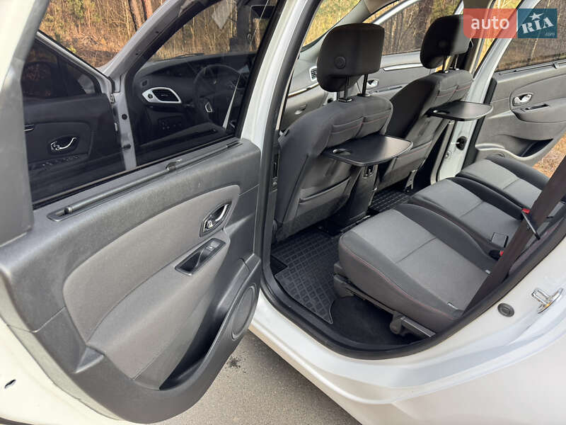 Мінівен Renault Grand Scenic 2012 в Бородянці