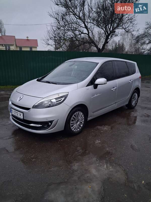Renault Grand Scenic 2012 Renault Grand Scenic 2012