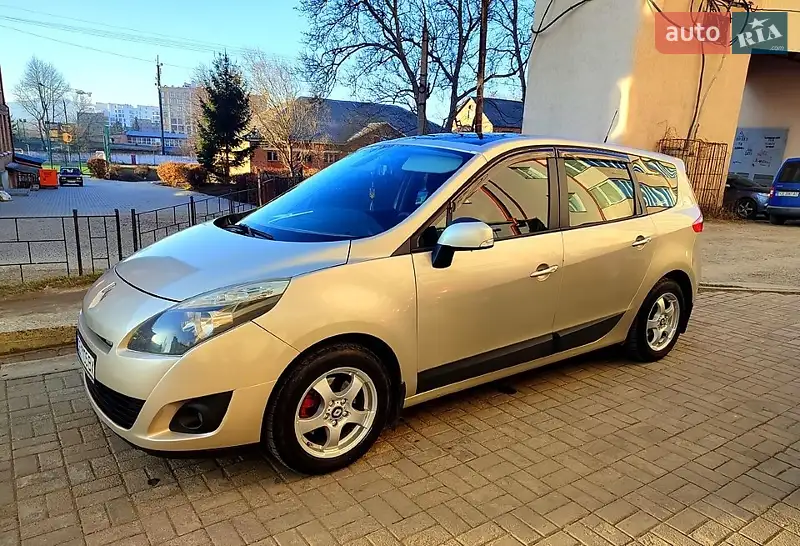 Renault Grand Scenic