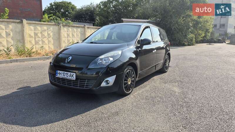 Renault Grand Scenic 2010