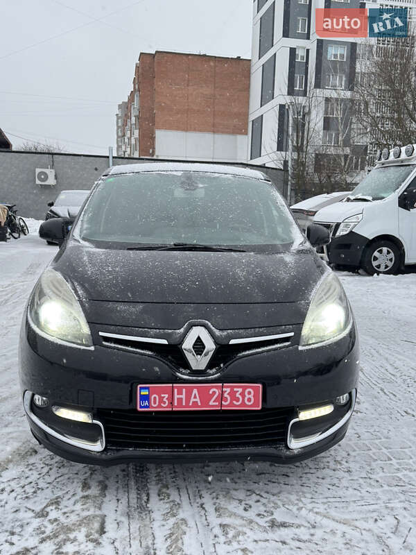 Renault Grand Scenic 2012