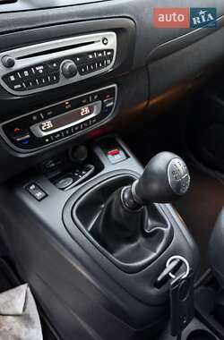 Минивэн Renault Grand Scenic 2010 в Киеве