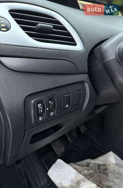 Минивэн Renault Grand Scenic 2010 в Киеве