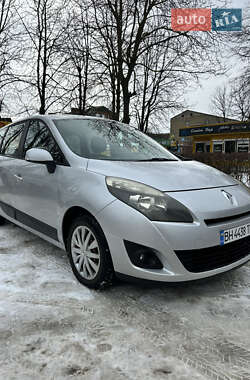 Минивэн Renault Grand Scenic 2010 в Подольске