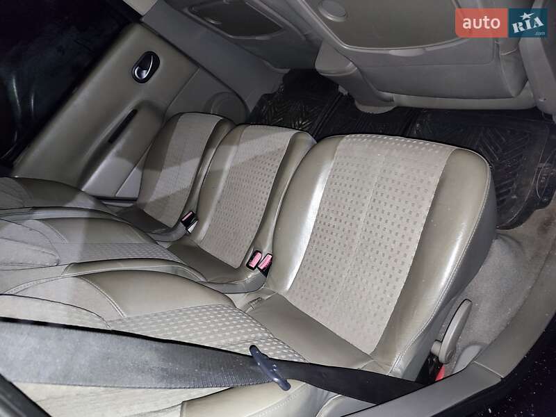 Renault Grand Scenic 2004