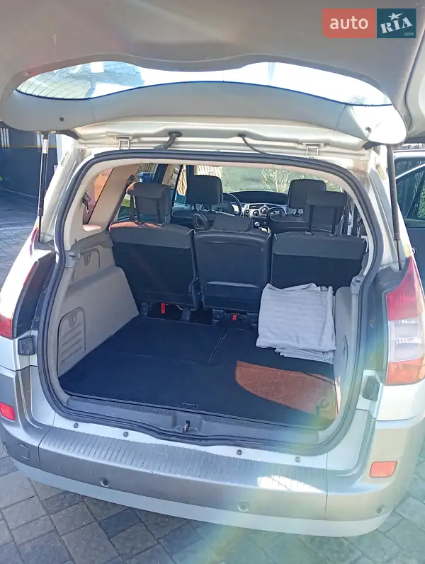 Renault Grand Scenic 2004 VIN VF1JM0GD631109223 фото оголошення 8 з 48
