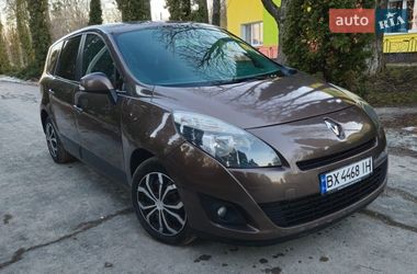 Мінівен Renault Grand Scenic 2010 в Новій Ушиці