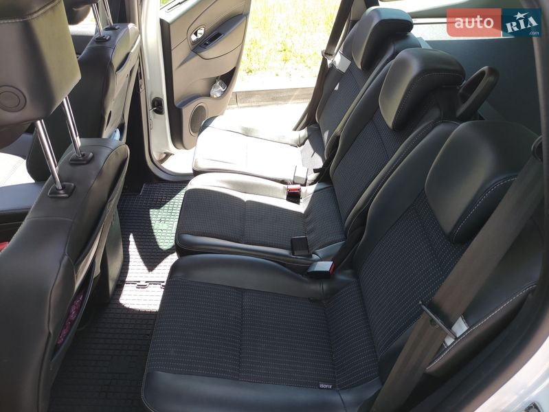 Минивэн Renault Grand Scenic 2016 в Львове