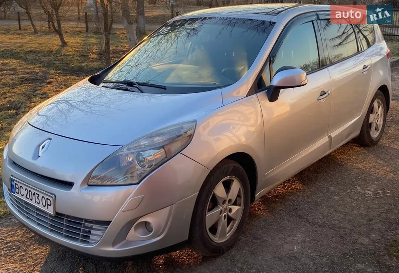 Renault Grand Scenic
