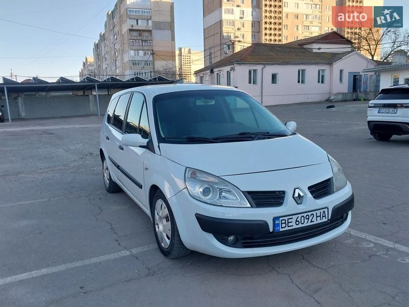 Renault Grand Scenic 2008