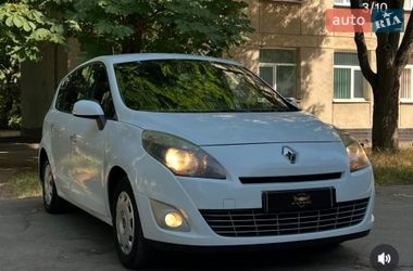 Минивэн Renault Grand Scenic 2011 в Измаиле