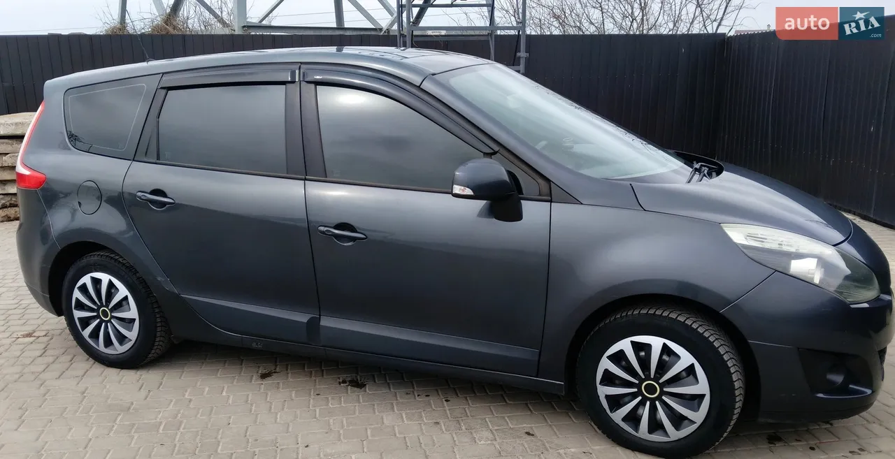 2010 Renault Scenic - мініатюра 15