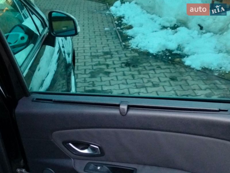 Минивэн Renault Grand Scenic 2010 в Сумах