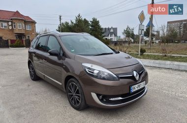 Минивэн Renault Grand Scenic 2014 в Вараше