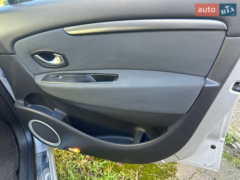 Минивэн Renault Grand Scenic 2010 в Харькове