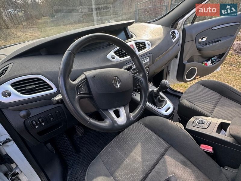 Минивэн Renault Grand Scenic 2009 в Ровно
