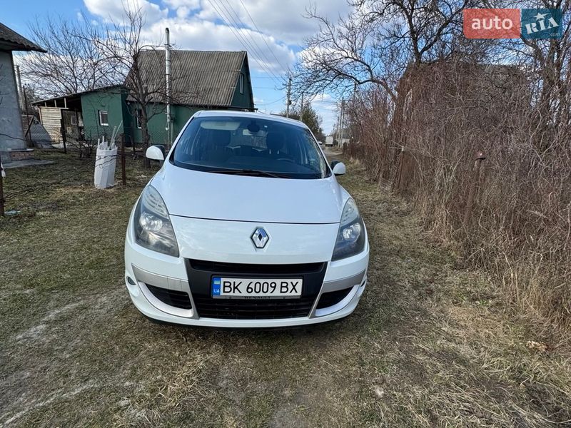 Минивэн Renault Grand Scenic 2009 в Ровно