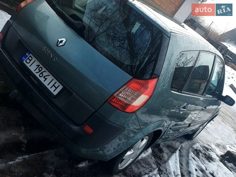 Минивэн Renault Grand Scenic 2004 в Машевке
