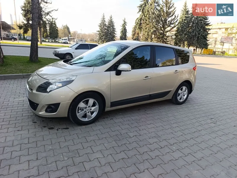 Renault Grand Scenic