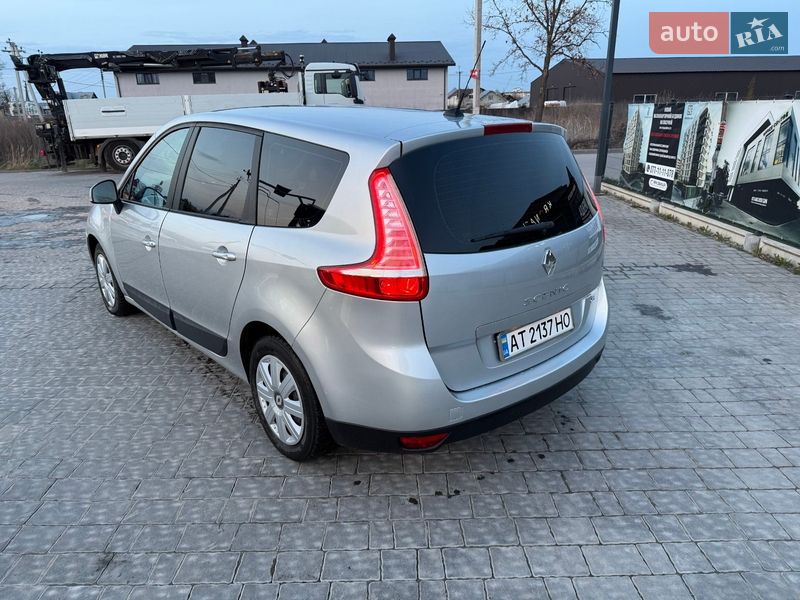 Минивэн Renault Grand Scenic 2010 в Ивано-Франковске