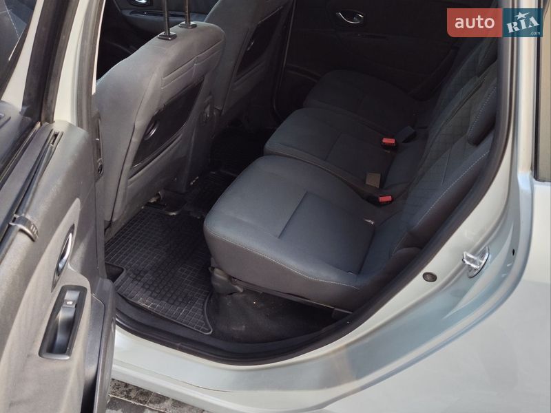 Минивэн Renault Grand Scenic 2010 в Ивано-Франковске