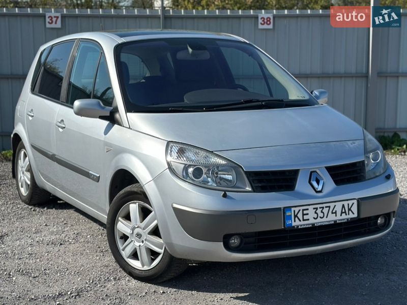 Renault Grand Scenic 2004