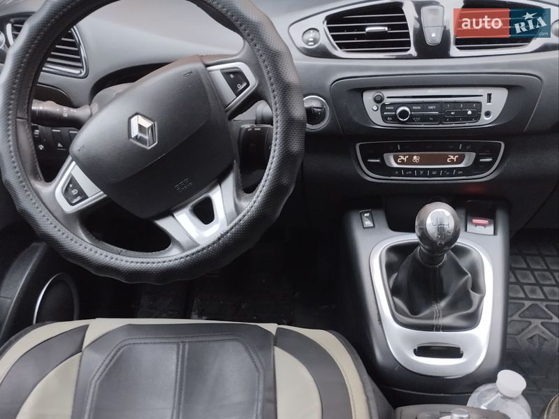 Минивэн Renault Grand Scenic 2012 в Сумах