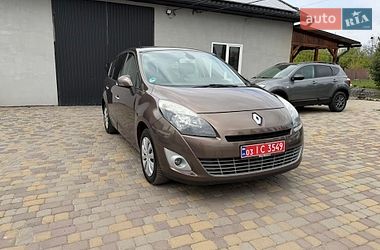 Мінівен Renault Grand Scenic 2009 в Нововолинську
