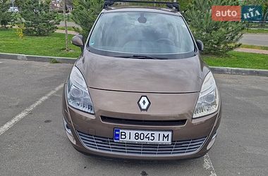 Минивэн Renault Grand Scenic 2010 в Кременчуге