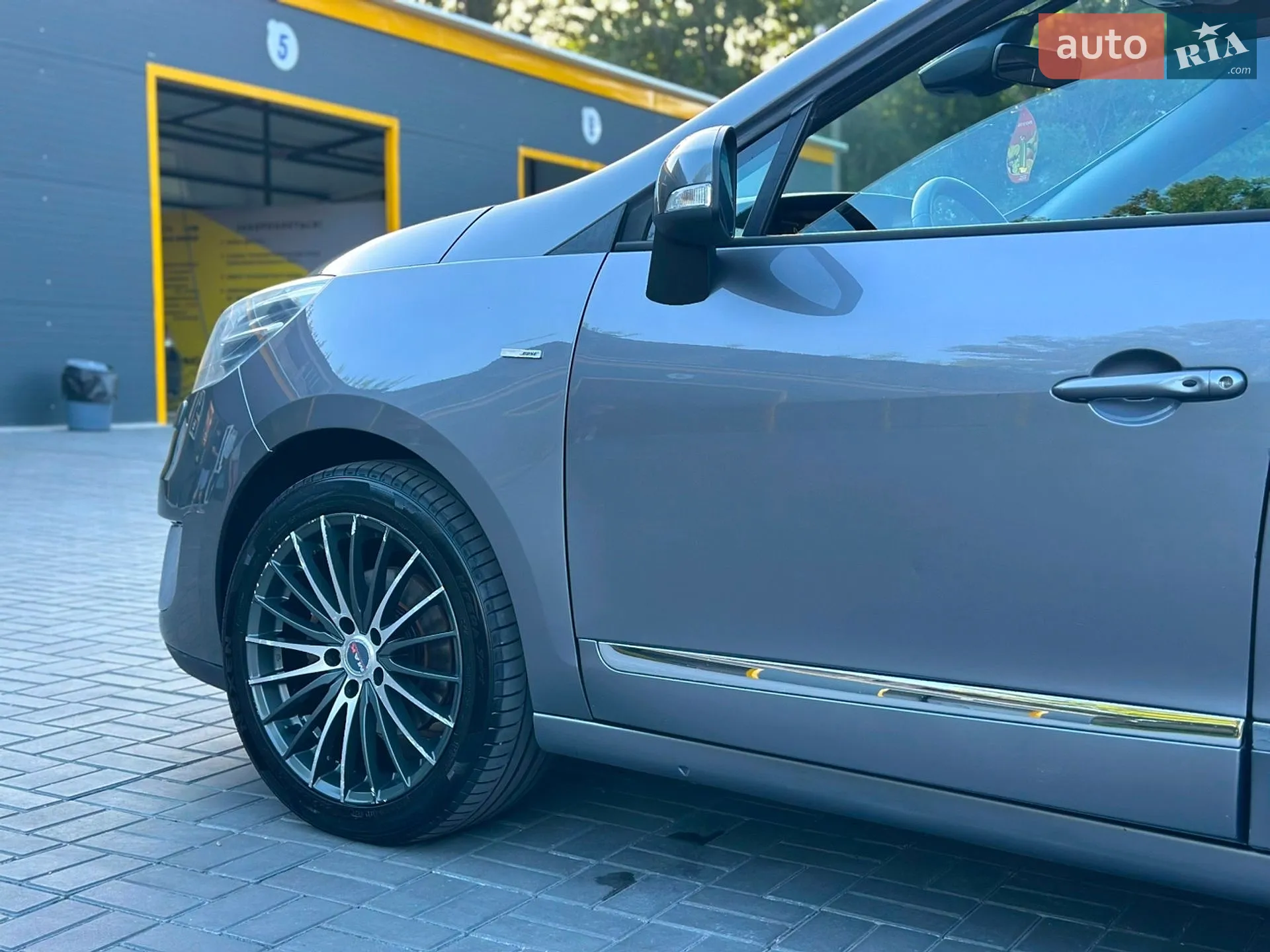 2012 Renault Scenic - мініатюра 13
