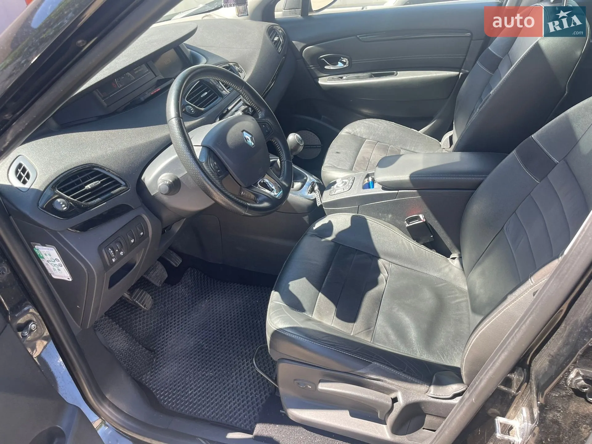 2015 Renault Scenic - мініатюра 9