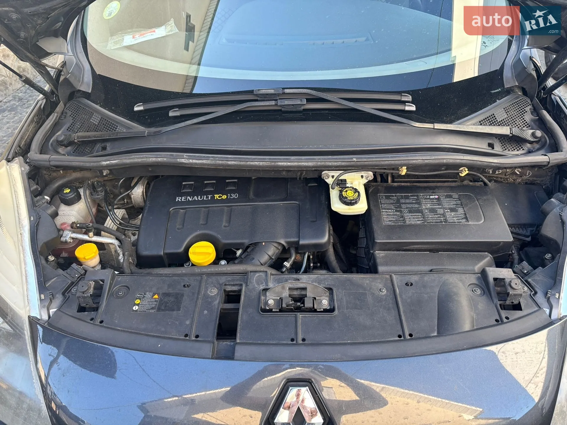 2010 Renault Scenic - мініатюра 12