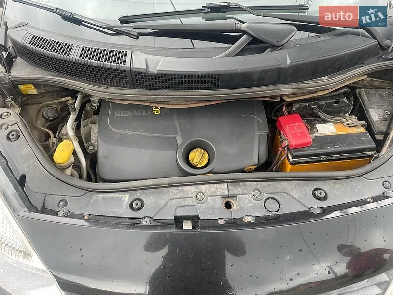 Renault Grand Scenic 2005
