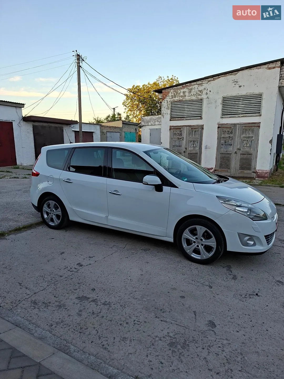 2011 Renault Scenic - мініатюра 9