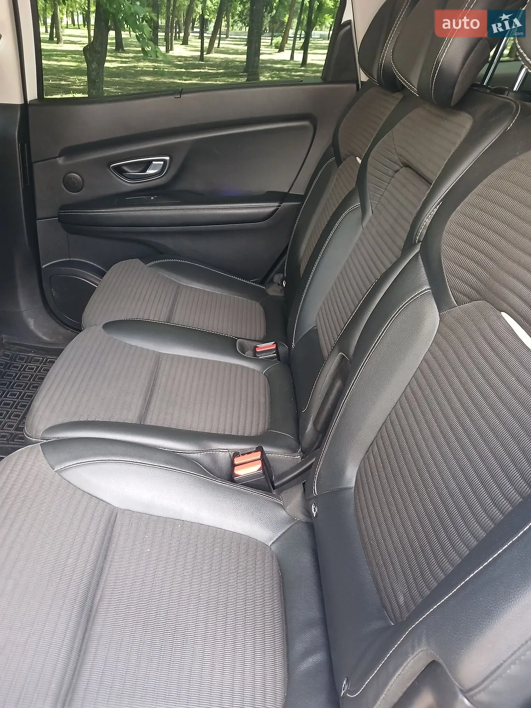 2017 Renault Scenic - фото 1