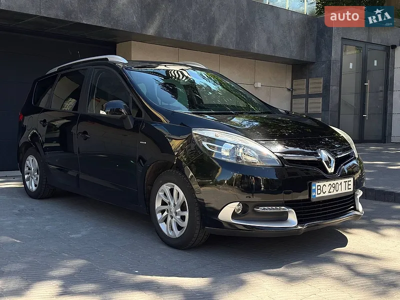 Renault Grand Scenic 2015