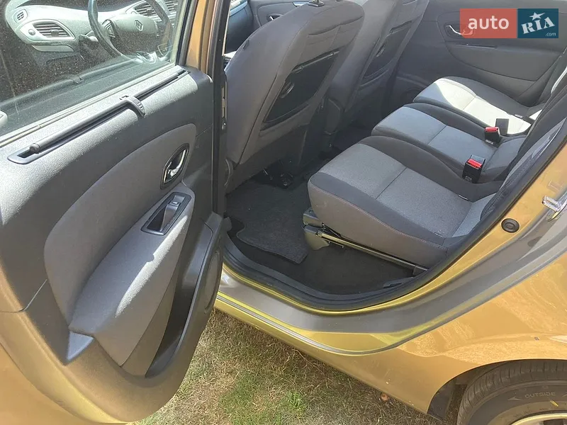 Renault Grand Scenic 2015 VIN VF1JZ14M652567844 фото оголошення 14 з 47