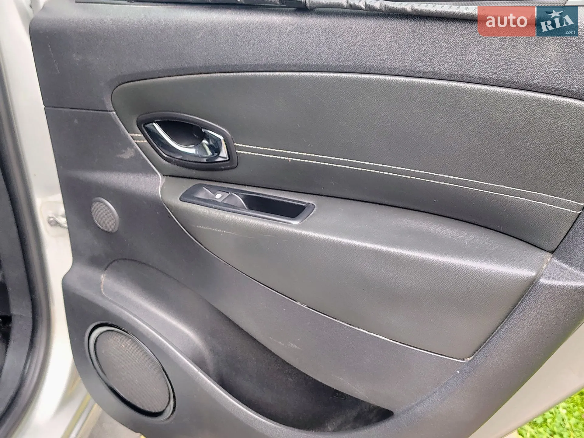 2012 Renault Scenic - мініатюра 31