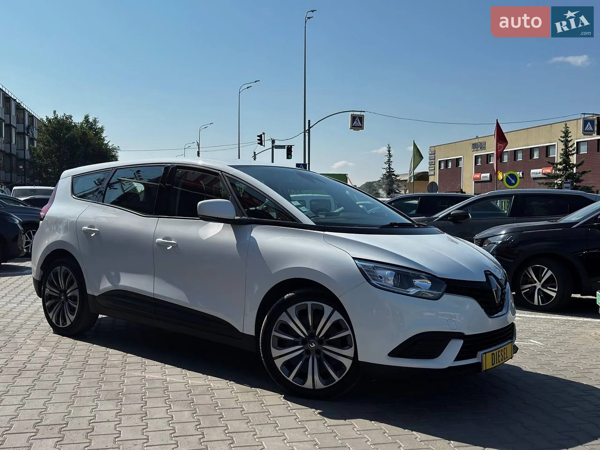 2019 Renault Scenic - мініатюра 13