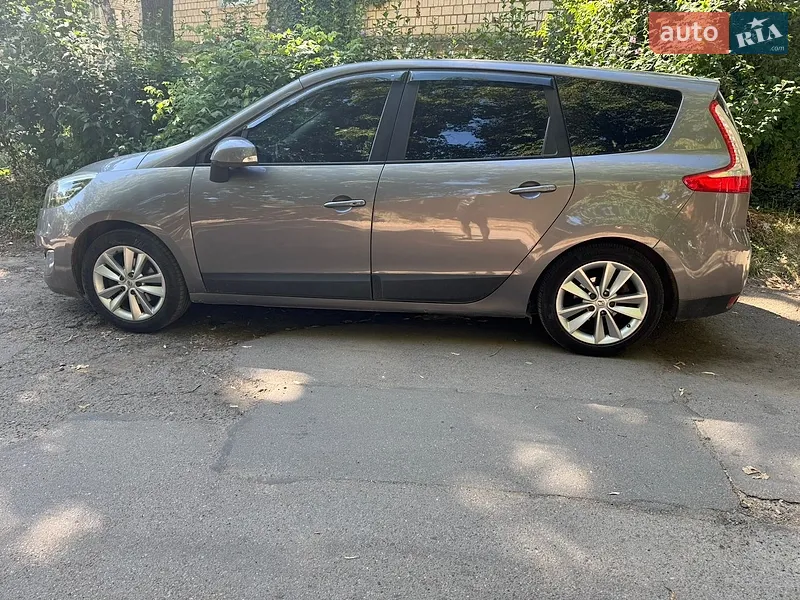Renault Grand Scenic