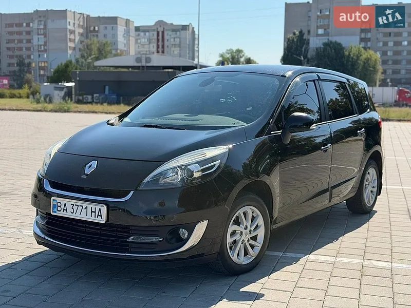 Renault Grand Scenic 2012
