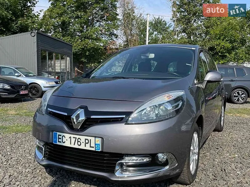 Renault Grand Scenic 2016