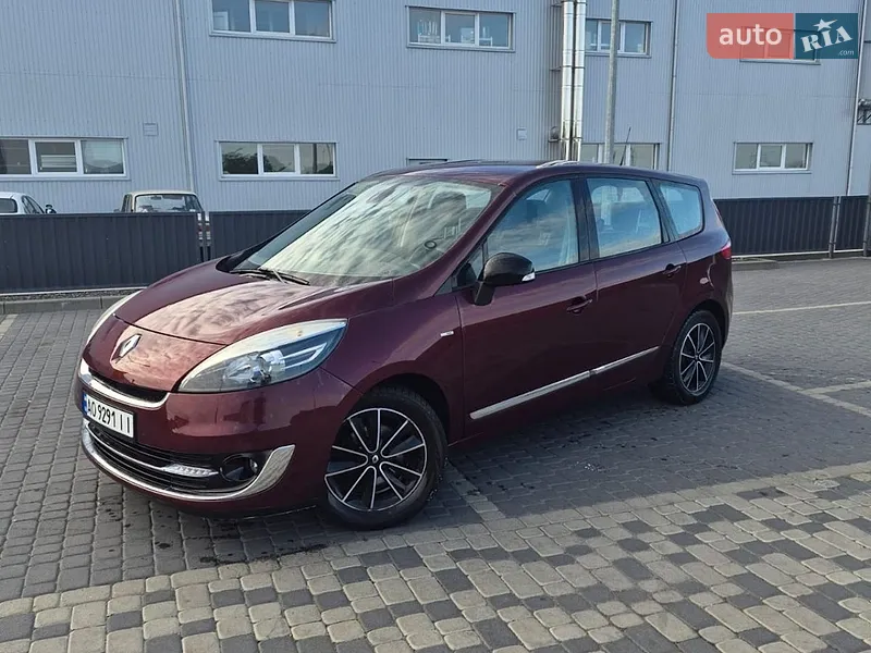 Renault Grand Scenic 2012