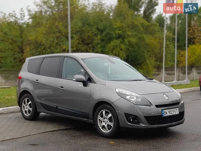 Renault Grand Scenic